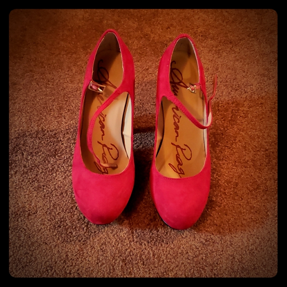 Beyond adorable red heel